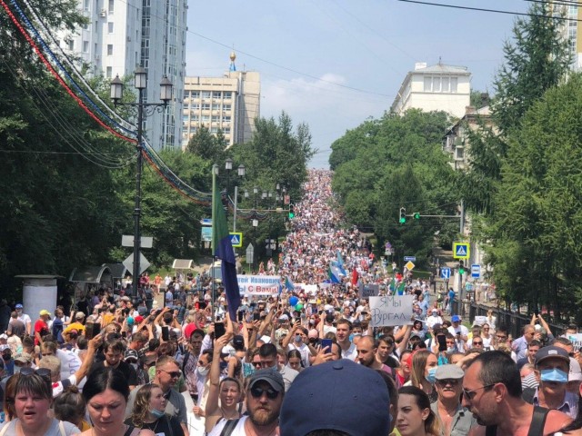 Хабаровск, не сдавайся!