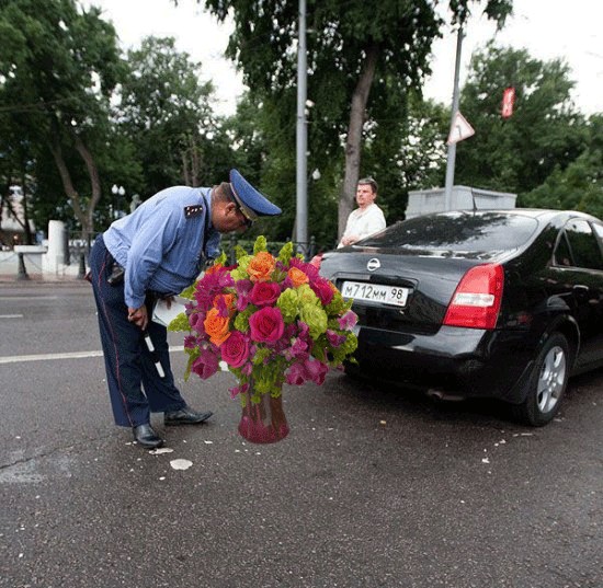 Наша служба и опасна и трудна