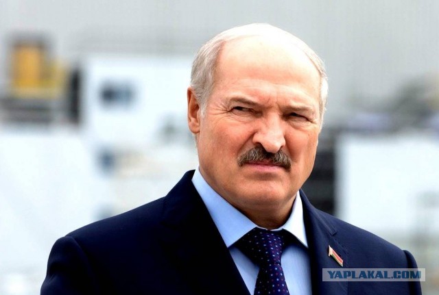 Беженцы из Донбасса в Таганроге размещены в спортзале (фото)
