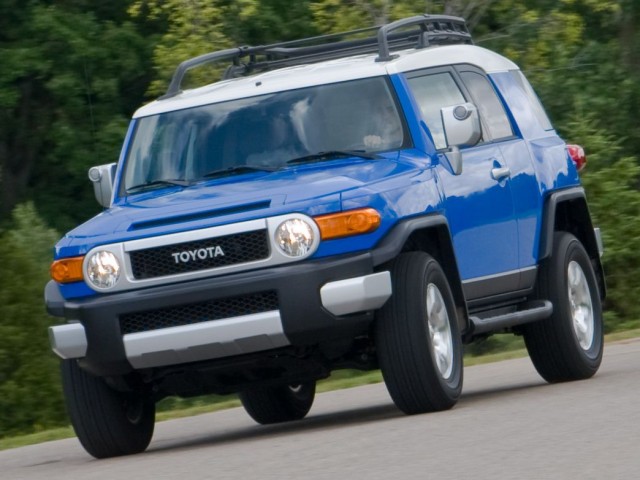 Toyota смогла удивить. Представлен Land Cruiser Prado 2024 — первый по-настоящему новый Prado за 14 лет