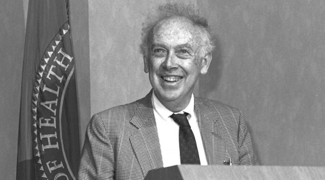 Умер Достойный человек эпохи Уотсон Джеймс Дьюи