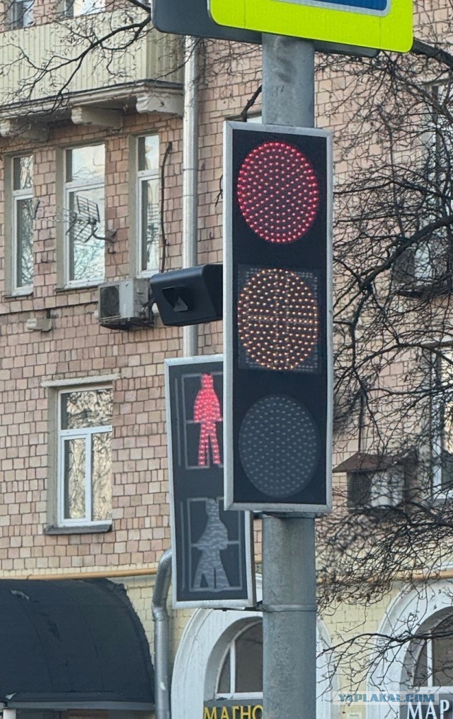 Москва, нам нужно больше камер... Сколько можно то!?