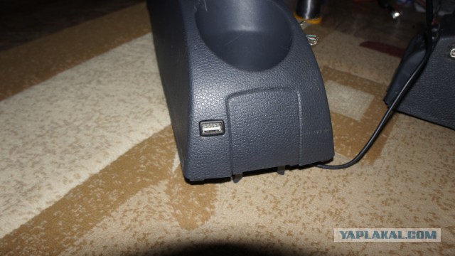 Дополнительные зарядники USB в Логан