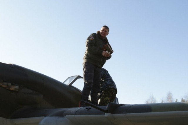 В Саранске приземлился единственный сохранившийся в мире советский штурмовик Ил-2
