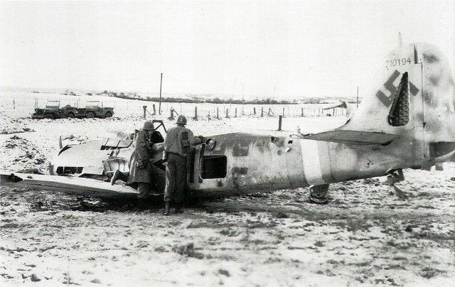 Длиноносая Дора. FW-190D9.