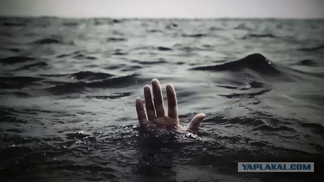 Кошмар субмеханофоба: 30 жутких фото затопленных объектов