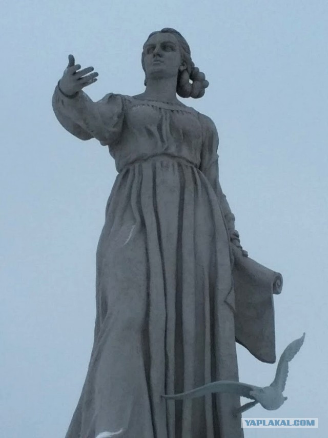 Рыбинск. Монумент "Волга"