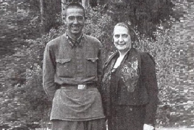 Рубен Ибаррури, сын Долорес. Погиб в 22 года, защищая Сталинград