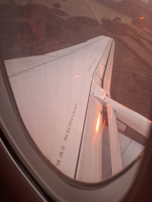 Пассажир авиакомпании Thai Lion Air снял на видео забавный случай во время полета