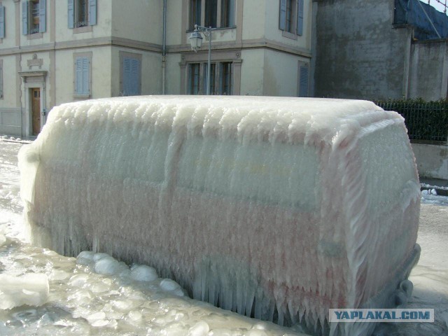 Снегом припорошило