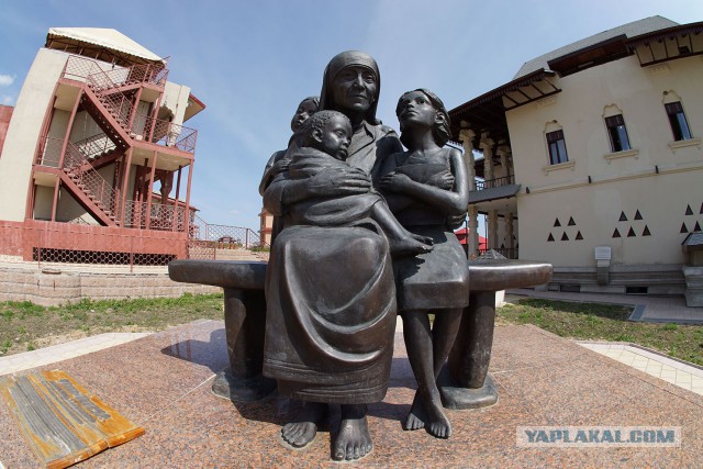 Интересные памятники вашего города