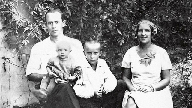 Олег Анофриев: детская травма, уникальный голос и 65 лет счастливого брака