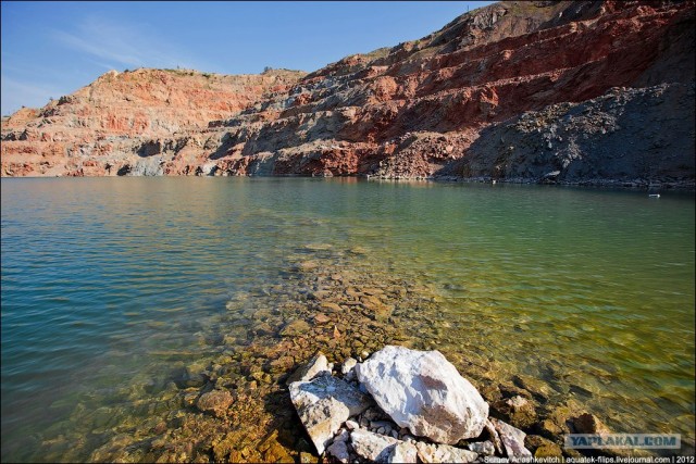 Заброшенный флюсовый карьер в Балаклаве