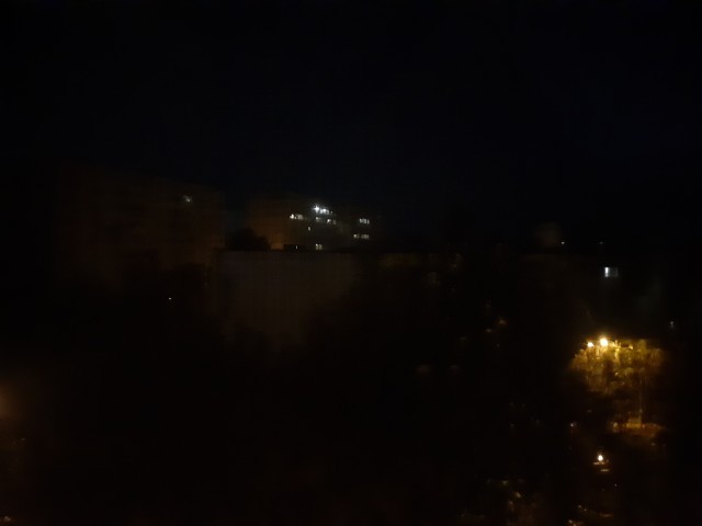 А из нашего окна вот такая красота...