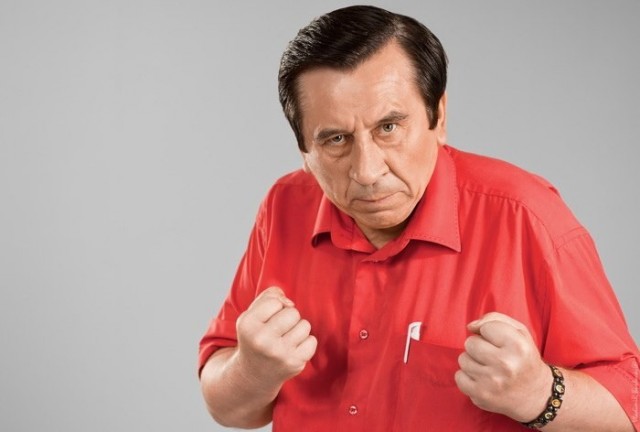 Знаменитый Лёня Голубков из рекламы МММ экстренно обратился к врачам из-за болей в сердце.