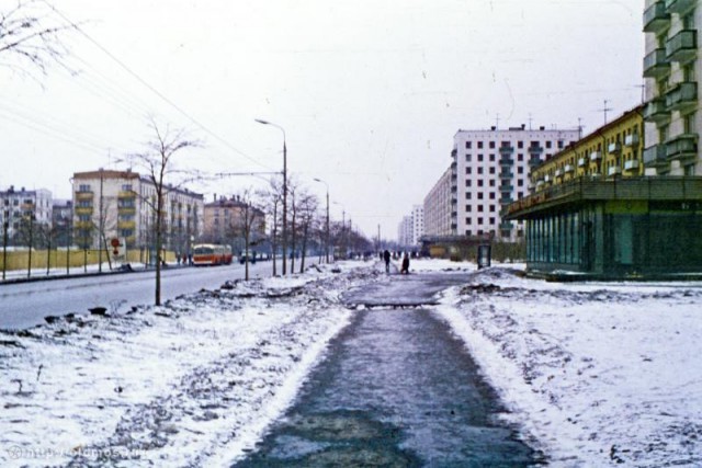 Улицы Москвы в середине 70-х. Не парадные фото.