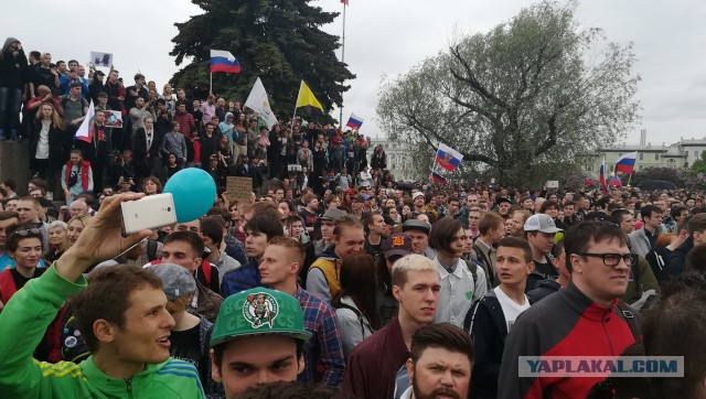Марсово поле 12 июня Санкт-Петербург