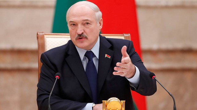 Лукашенко спросил россиян, готовы ли они к объединению России и Белоруссии