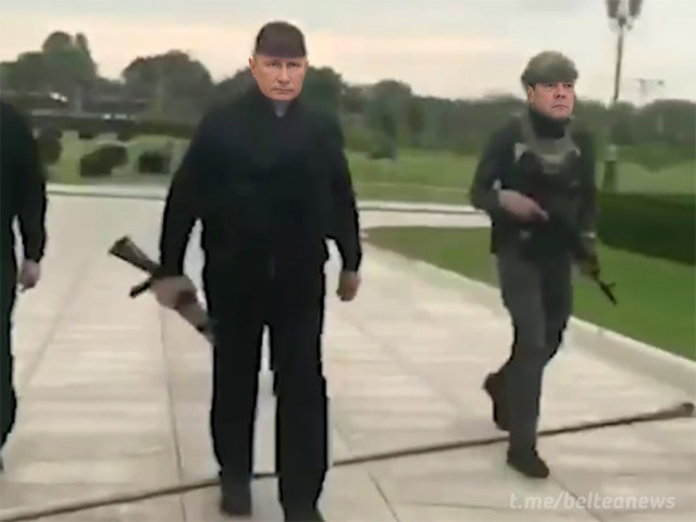 Стрим возвращения Навального из Берлина во Внуково