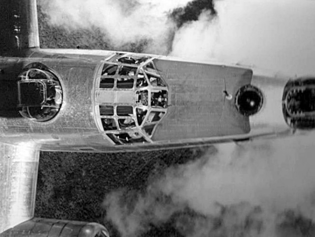 Бомбардировщик В-24 "Освободитель": самый массовый американский самолет 2-й мировой войны