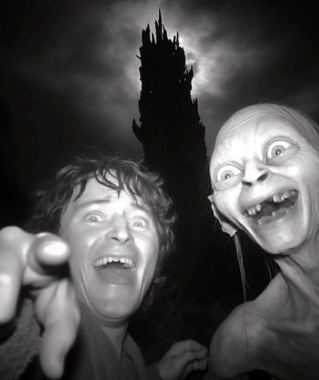 Мордор лунной ночью