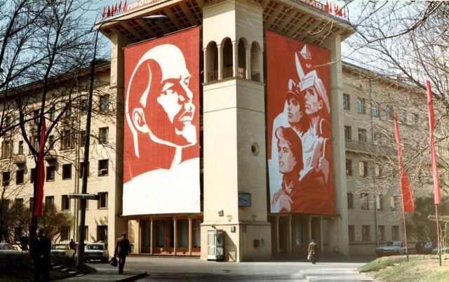 Такой мне запомнилась Москва 1980-х и такими эти места увидел сейчас
