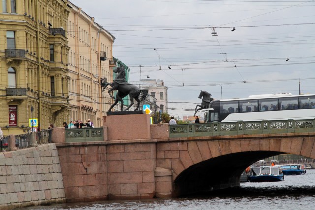 Санкт-Петербург. Прогулка по каналам и Неве
