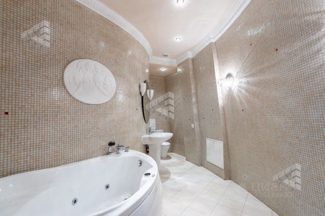 В Москве продается дом-яйцо