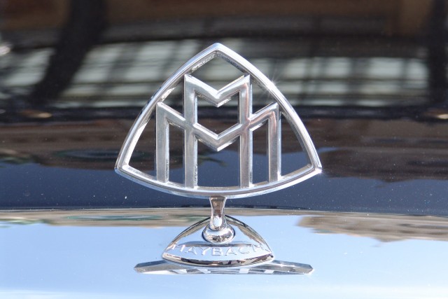 Mercedes показал новый Maybach GLS 800