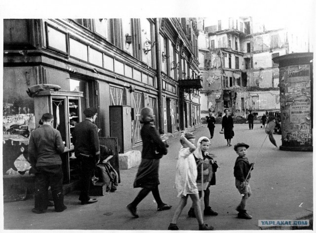 Блокадный Ленинград 1943 год