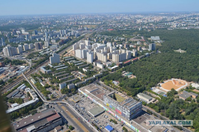 А я иду, шагаю по Москве...