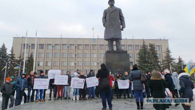 Перемирие кончилось, едва начавшись.
