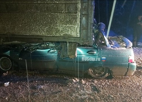 По вине пьяного водителя четверо погибли в ДТП в Костромской области