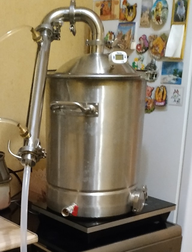 Гоним самогон. Первый опыт