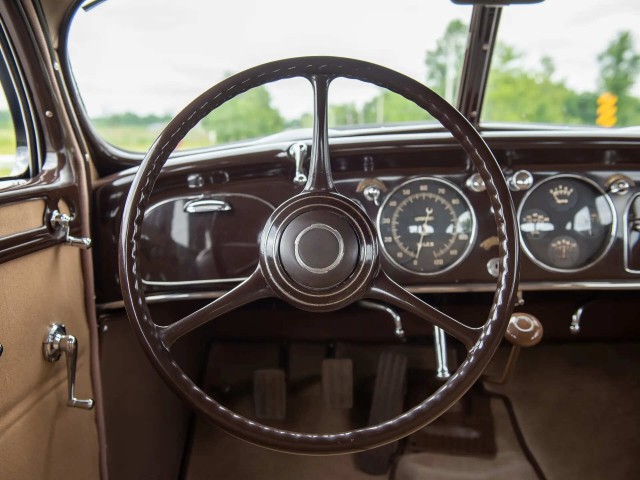 1934 Chrysler Airflow. Автопятница №110