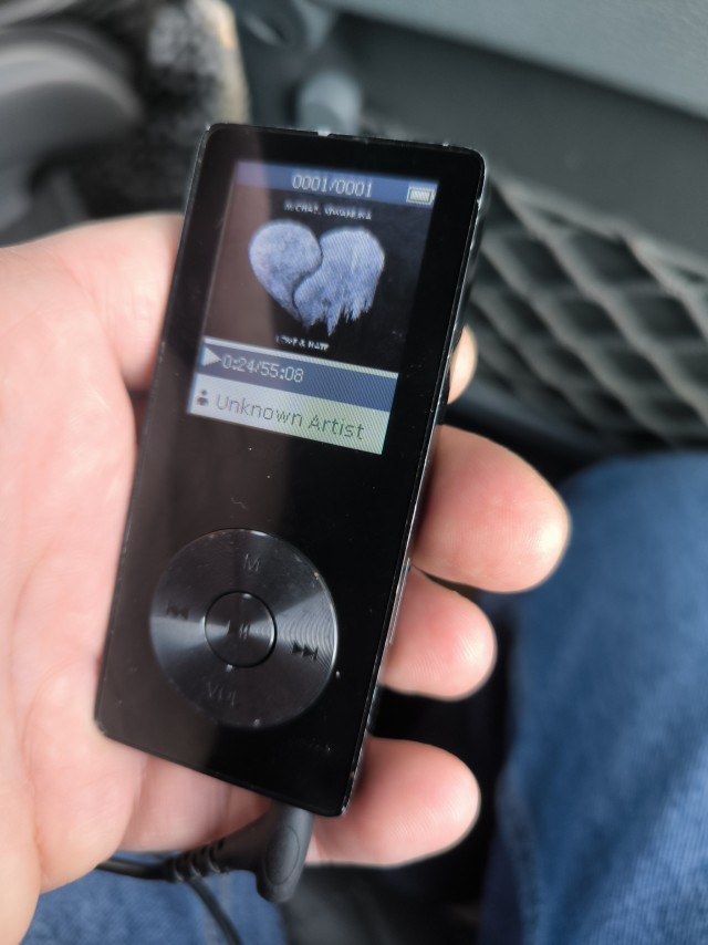 Россияне массово скупают MP3-плееры из-за ограничений и цензуры на музыкальных стримингах