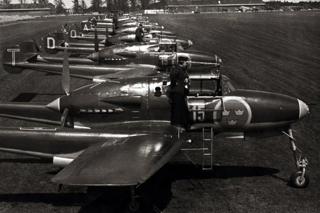 Самолёты на колёсах. Взлёт и падение автомобильной марки Saab