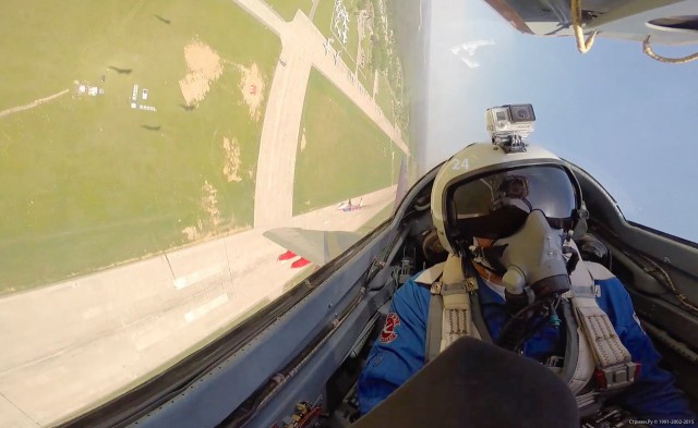 Ненавижу сэлфи палки, но эта - исключение.