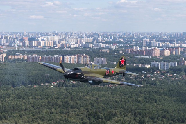Перегон восстановленного штурмовика Ил-2