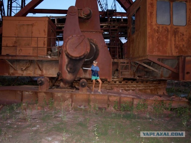 Долина мертвых экскаваторов.