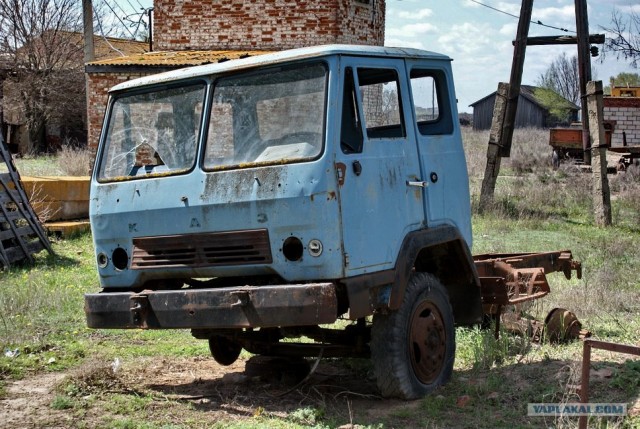 Постсоветская автоколонна