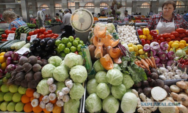 Зеленый рынок в Алматы