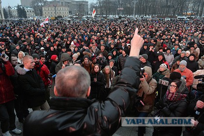Причиной протестов белорусов назвали психологический шок