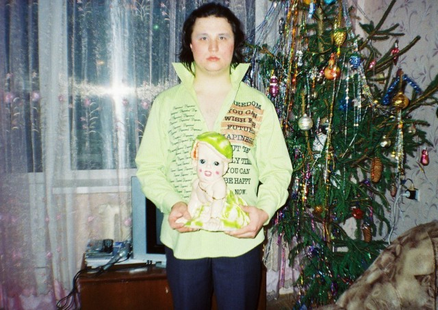 Давай я тебя ещё вот в этой позе сфоткаю
