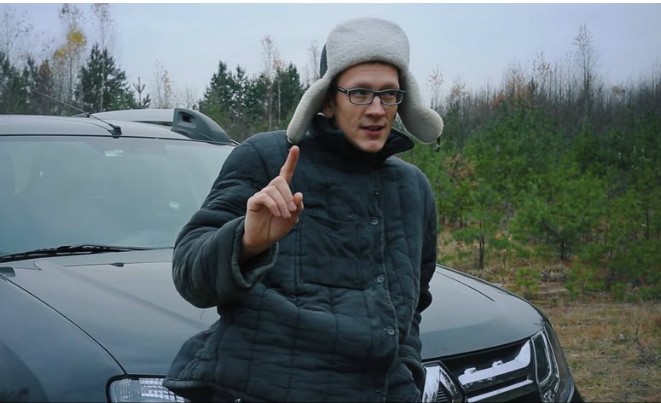 В Санкт-Петербурге разыскивают агрессивного дрыща, который вчера напал на кондукторшу троллейбуса.