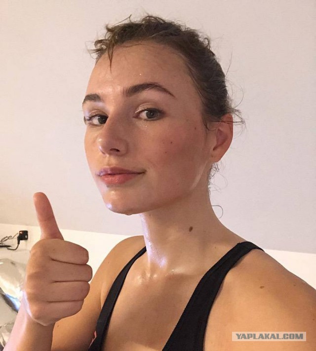Велосипедистка Puck Moonen