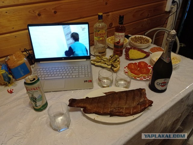 Хвастаемся столами?