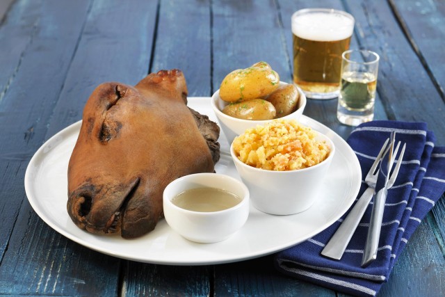 Мясо свиных голов