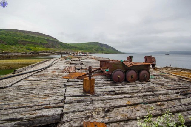 Брошенный на Арктическом острове военный посёлок Западный Кильдин