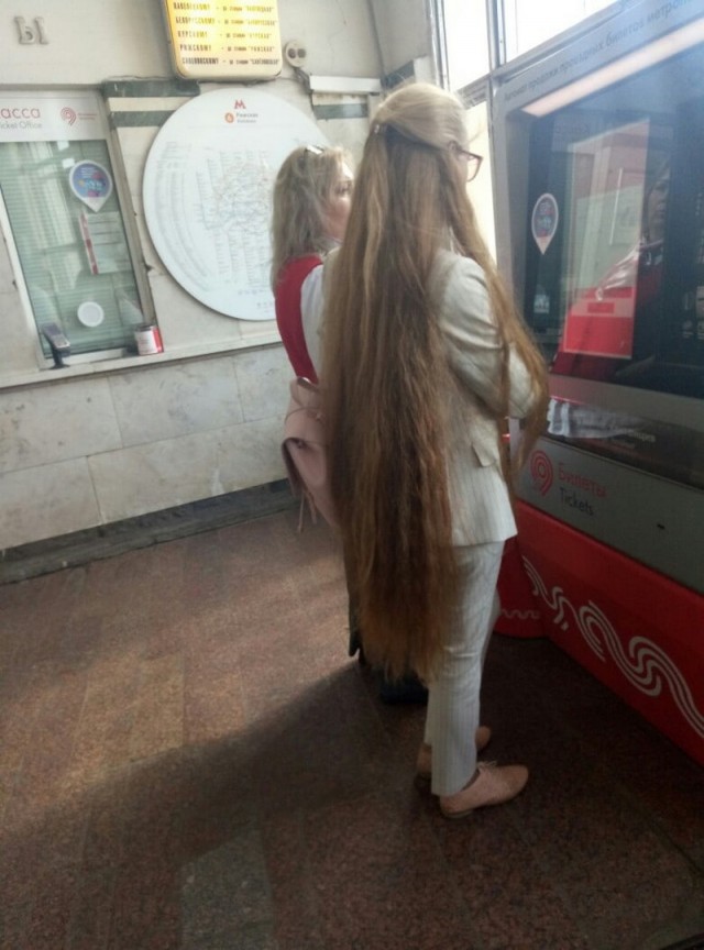 Модники из российского метрополитена 06.09.2022